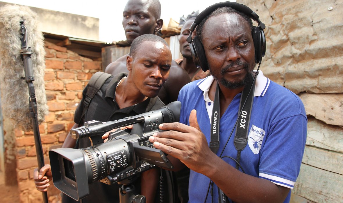 Lights_Camera_Uganda_Film_Still_1_fmoTEv5