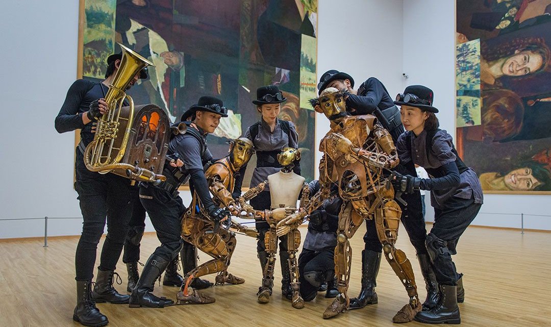 ourtimemachine_04_puppets_group_credit_maleonn_studio